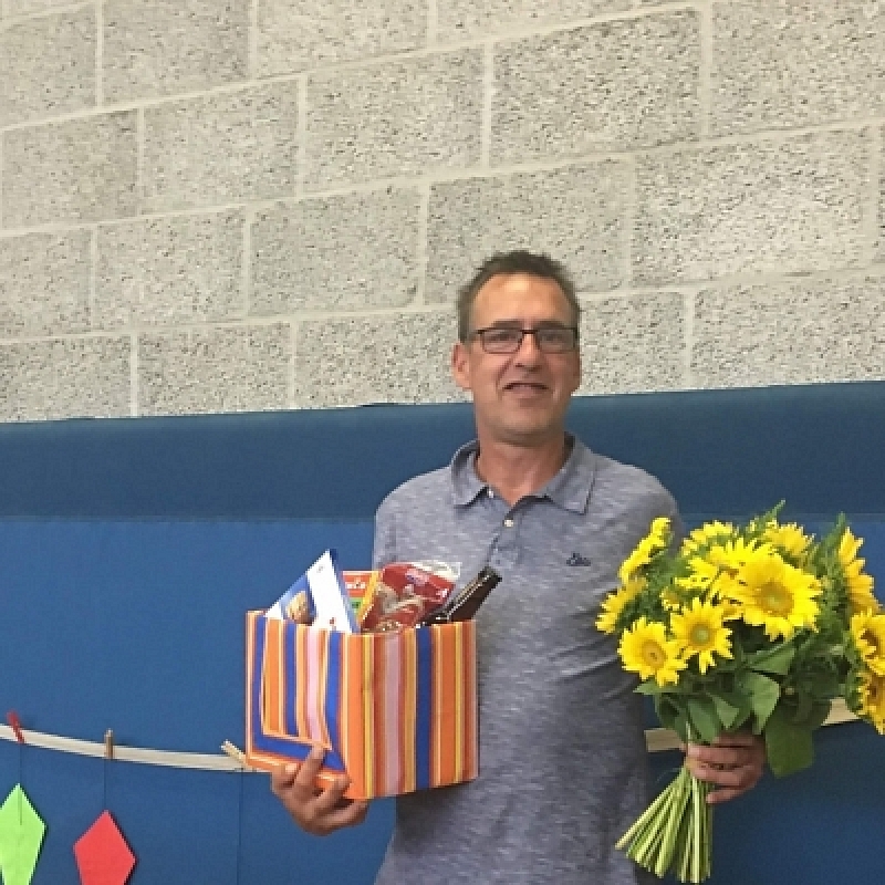 Bedankt! Afscheid meester Robert